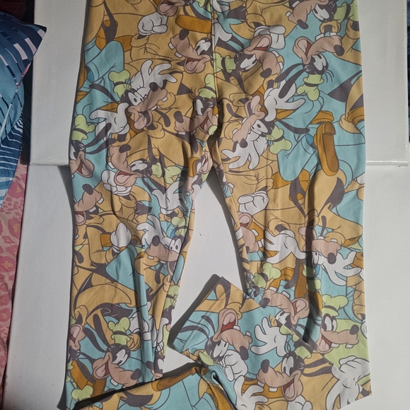 LuLaRoe Pants - 🩷 LuLaRoe Cartoon Character Leggings in Blue and Tan